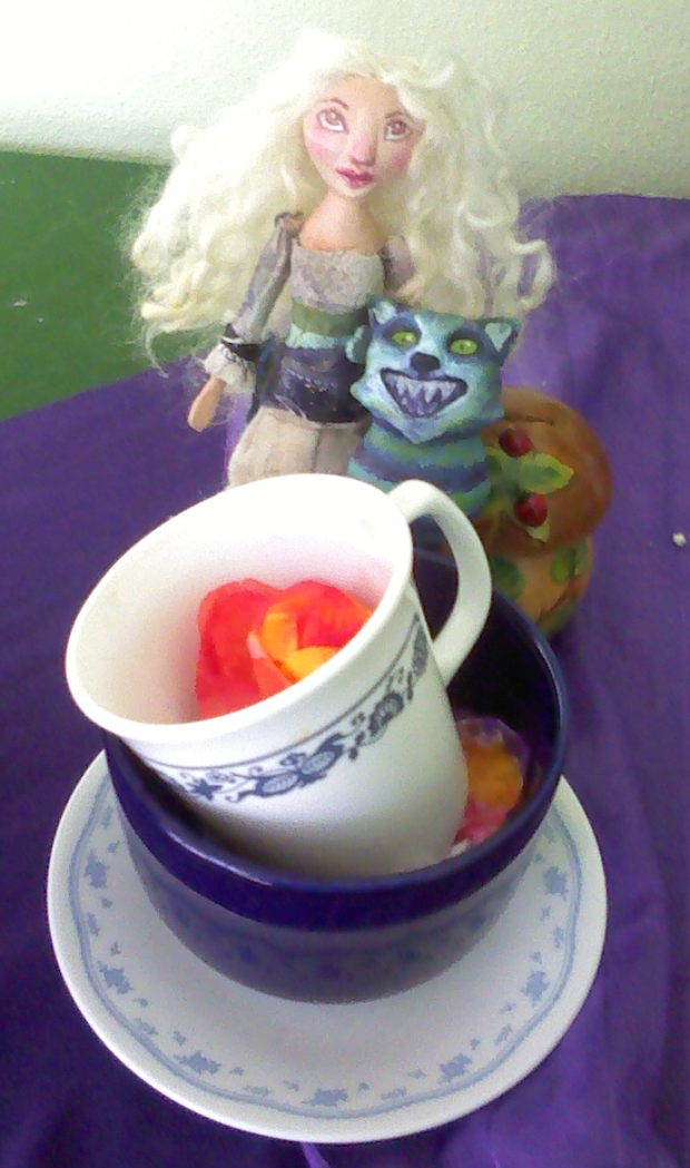 Alice and Cheshire Cat gourd dolls by KatCanPaint